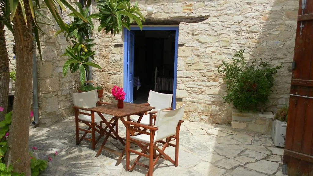 Country house Traditional Village Houses Skarinou